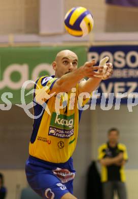 Volleyball Challenge Cup. SK Posojilnica Aich/Dob gegen Generali Haching. Marek Golstajn (Aich/Dob). Prevalje, am 27.10.2007.
Foto: Kuess
---
pressefotos, pressefotografie, kuess, qs, qspictures, sport, bild, bilder, bilddatenbank