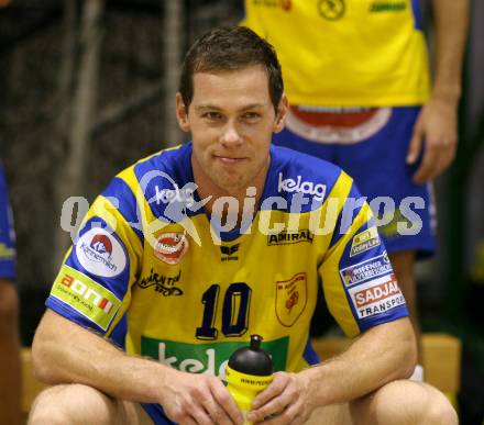 Volleyball Challenge Cup. SK Posojilnica Aich/Dob gegen Generali Haching. Nejc Pusnik (Aich/Dob). Prevalje, am 27.10.2007.
Foto: Kuess
---
pressefotos, pressefotografie, kuess, qs, qspictures, sport, bild, bilder, bilddatenbank