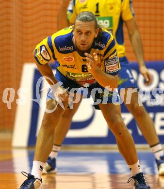 Volleyball Challenge Cup. SK Posojilnica Aich/Dob gegen Generali Haching. Pavel Reznicek (Aich/Dob). Prevalje, am 27.10.2007.
Foto: Kuess
---
pressefotos, pressefotografie, kuess, qs, qspictures, sport, bild, bilder, bilddatenbank