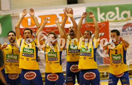 Volleyball Challenge Cup. SK Posojilnica Aich/Dob gegen Generali Haching. Jubel. David Slatinsek, Stefan Gruber, Kurt Aschmann, Marek Golstajn, Michael Leeb, Miha Kosl (Aich/Dob). Prevalje, am 27.10.2007.
Foto: Kuess
---
pressefotos, pressefotografie, kuess, qs, qspictures, sport, bild, bilder, bilddatenbank