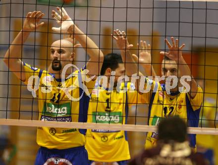 Volleyball Challenge Cup. SK Posojilnica Aich/Dob gegen Generali Haching. Marek Golstajn, David Slatinsek, Peter Polony (Aich/Dob). Prevalje, am 27.10.2007.
Foto: Kuess
---
pressefotos, pressefotografie, kuess, qs, qspictures, sport, bild, bilder, bilddatenbank