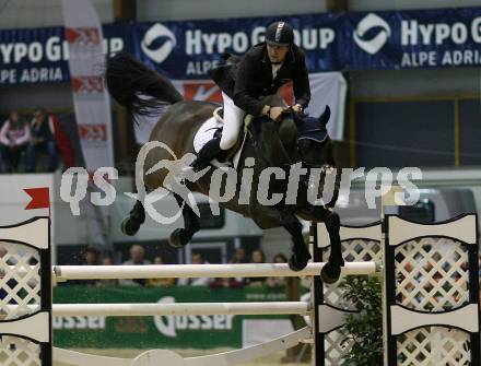 Reiten. Fest der Pferde. Robert Puck (Oesterreich) auf Real eagle. Klagenfurt, am 28.10.2007.
Foto: Kuess
---
pressefotos, pressefotografie, kuess, qs, qspictures, sport, bild, bilder, bilddatenbank