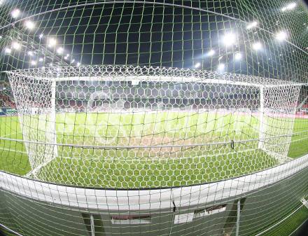 Fussball Bundesliga. T-Mobile. SK Austria Kaernten gegen SK Puntigamer Sturm Graz. EM Stadion Klagenfurt. Klagenfurt, am 3.11.2007.
Foto: Kuess
---
pressefotos, pressefotografie, kuess, qs, qspictures, sport, bild, bilder, bilddatenbank