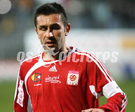 Fussball Red Zac Liga. FC Kaernten gegen FC Lustenau. Nenad Bjelica (FCK). Klagenfurt, am 2.11.2007.
Foto: Kuess
---
pressefotos, pressefotografie, kuess, qs, qspictures, sport, bild, bilder, bilddatenbank