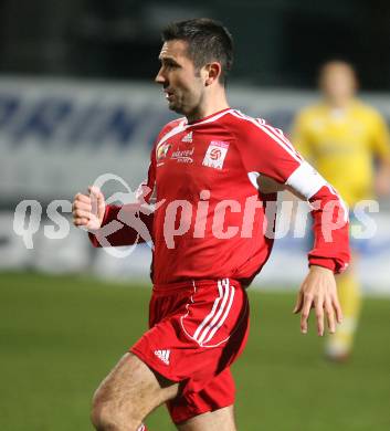 Fussball Red Zac Liga. FC Kaernten gegen FC Lustenau. Nenad Bjelica (FCK). Klagenfurt, am 2.11.2007.
Foto: Kuess
---
pressefotos, pressefotografie, kuess, qs, qspictures, sport, bild, bilder, bilddatenbank