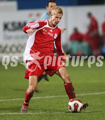 Fussball Red Zac Liga. FC Kaernten gegen FC Lustenau. Thomas Hinum (FCK). Klagenfurt, am 2.11.2007.
Foto: Kuess
---
pressefotos, pressefotografie, kuess, qs, qspictures, sport, bild, bilder, bilddatenbank