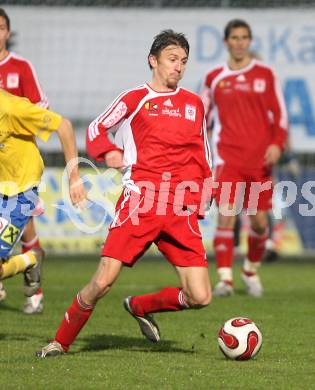 Fussball Red Zac Liga. FC Kaernten gegen FC Lustenau. Michal Kordula (FCK). Klagenfurt, am 2.11.2007.
Foto: Kuess
---
pressefotos, pressefotografie, kuess, qs, qspictures, sport, bild, bilder, bilddatenbank