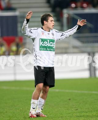 Fussball Bundesliga. T-Mobile. SK Austria Kaernten gegen SK Puntigamer Sturm Graz. Zlatko Junuzovic (Kaernten). Klagenfurt, am 3.11.2007.
Foto: Kuess
---
pressefotos, pressefotografie, kuess, qs, qspictures, sport, bild, bilder, bilddatenbank