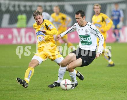 Fussball Bundesliga. T-Mobile. SK Austria Kaernten gegen SK Puntigamer Sturm Graz. Christian Prawda (Kaernten), Thomas Krammer (Sturm). Klagenfurt, am 3.11.2007.
Foto: Kuess
---
pressefotos, pressefotografie, kuess, qs, qspictures, sport, bild, bilder, bilddatenbank