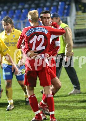 Fussball Red Zac Liga. FC Kaernten gegen FC Lustenau. Trainer Nenad Bjelica, Thomas Hinum (FCK). Klagenfurt, am 2.11.2007.
Foto: Kuess
---
pressefotos, pressefotografie, kuess, qs, qspictures, sport, bild, bilder, bilddatenbank