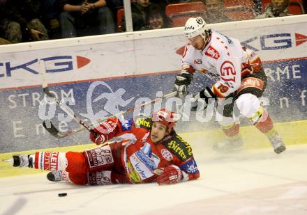 EBEL Erste Bank Eishockey Bundesliga. KAC gegen HK Acroni Jesenice. Warren Norris (KAC), Ales Remar (Jesenice). Klagenfurt, am 4.11.2007.
Foto: Kuess
---
pressefotos, pressefotografie, kuess, qs, qspictures, sport, bild, bilder, bilddatenbank