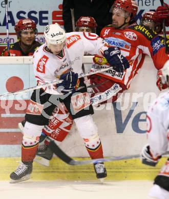 EBEL Erste Bank Eishockey Bundesliga. KAC gegen HK Acroni Jesenice. Andrew Schneider (KAC), Boris Pretnar(Jesenice). Klagenfurt, am 4.11.2007.
Foto: Kuess
---
pressefotos, pressefotografie, kuess, qs, qspictures, sport, bild, bilder, bilddatenbank