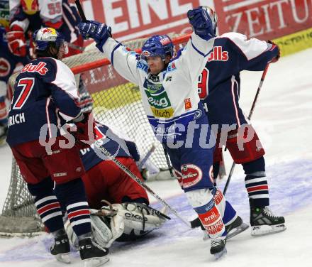 EBEL. Eishockey Bundesliga. VSV gegen Red Bull Salzburg. Torjubel Roland Kaspitz (VSV). Villach, am 9.11.2007.
Foto: Kuess
---
pressefotos, pressefotografie, kuess, qs, qspictures, sport, bild, bilder, bilddatenbank