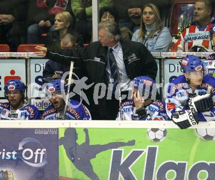 EBEL. Erste Bank Eishockey Bundesliga. KAC gegen VSV. Spielerbank (VSV), Trainer Greg Holst. Klagenfurt, am 11.11.2007.
Foto: Kuess
---
pressefotos, pressefotografie, kuess, qs, qspictures, sport, bild, bilder, bilddatenbank