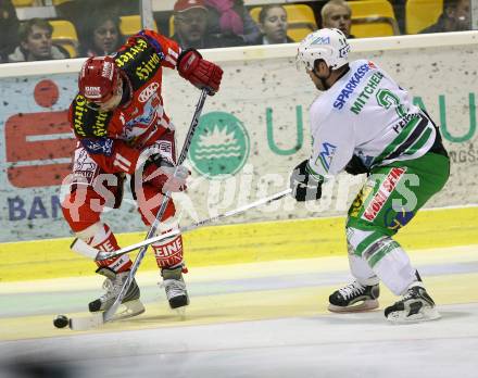 EBEL. Erste Bank Eishockey Bundesliga. KAC gegen Olympia Laibach. Robert Valicevic (KAC), Kevin Mitchell (Laibach). Klagenfurt, am 15.11.2007.
Foto: Kuess
---
pressefotos, pressefotografie, kuess, qs, qspictures, sport, bild, bilder, bilddatenbank