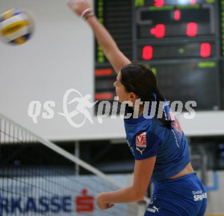 Volleyball MEVZA. ATSC Wildcats gegen HIT Nova Gorica (Slowenien). Kerstin Pichler (Wildcats). Klagenfurt, am 14.11.2007.
Foto: Kuess
---
pressefotos, pressefotografie, kuess, qs, qspictures, sport, bild, bilder, bilddatenbank