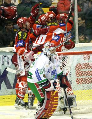 EBEL. Erste Bank Eishockey Bundesliga. KAC gegen Olympia Laibach. Torjubel KAC. Klagenfurt, am 15.11.2007.
Foto: Kuess
---
pressefotos, pressefotografie, kuess, qs, qspictures, sport, bild, bilder, bilddatenbank