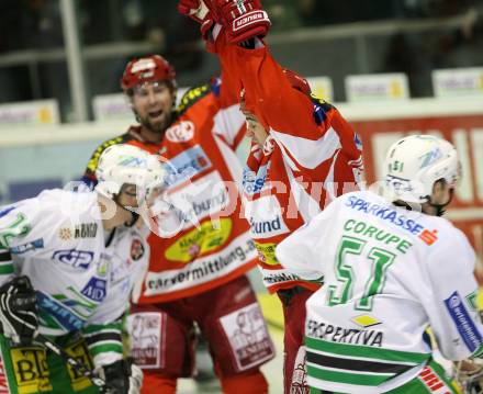 EBEL. Erste Bank Eishockey Bundesliga. KAC gegen Olympia Laibach.Torjubel. Warren Norris, Robert Valicevic (KAC). Klagenfurt, am 15.11.2007.
Foto: Kuess
---
pressefotos, pressefotografie, kuess, qs, qspictures, sport, bild, bilder, bilddatenbank