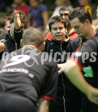 Handball Bundesliga. HCK 59 gegen Edelweiss Linz. Trainer Michael Pontasch-Mueller (HCK). Klagenfurt, am 17.11.2007.
Foto: Kuess
---
pressefotos, pressefotografie, kuess, qs, qspictures, sport, bild, bilder, bilddatenbank