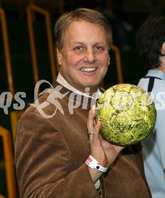 Handball Bundesliga. HCK 59 gegen Edelweiss Linz. Sportstadtrat Peter Steinkellner. Klagenfurt, am 17.11.2007.
Foto: Kuess
---
pressefotos, pressefotografie, kuess, qs, qspictures, sport, bild, bilder, bilddatenbank