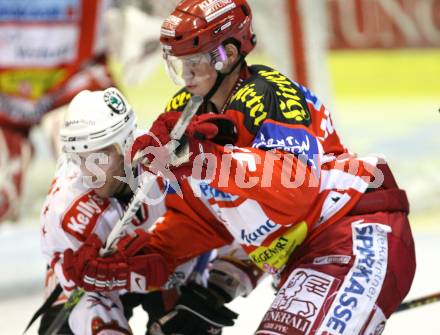 EBEL. Eishockey Bundesliga. KAC gegen HK Acroni Jesenice. Paul Schellander (KAC), Tomi Hafner (Jesenice). Klagenfurt, am 23.11.2007.
Foto: Kuess
---
pressefotos, pressefotografie, kuess, qs, qspictures, sport, bild, bilder, bilddatenbank