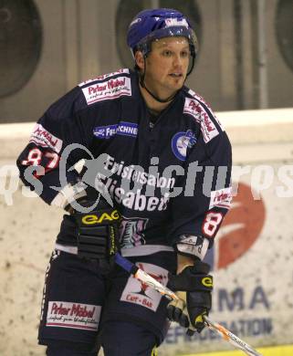 Eishockey Oberliga. Tarco Woelfe gegen ESC Steindorf. Rene Wild (Steindorf). Klagenfurt, am 24.11.2007.
Foto: Kuess 
---
pressefotos, pressefotografie, kuess, qs, qspictures, sport, bild, bilder, bilddatenbank