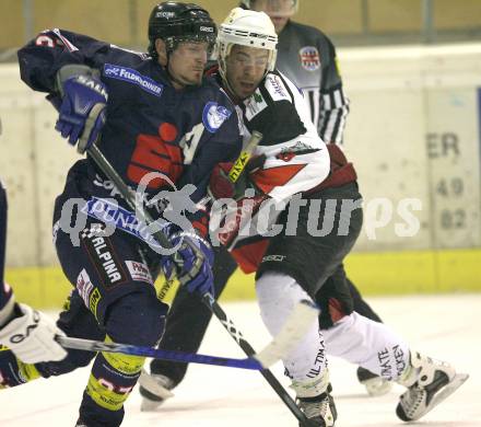 Eishockey Oberliga. Tarco Woelfe gegen ESC Steindorf. Roland Schurian (Steindorf). Klagenfurt, am 24.11.2007.
Foto: Kuess 
---
pressefotos, pressefotografie, kuess, qs, qspictures, sport, bild, bilder, bilddatenbank