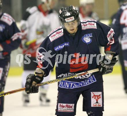 Eishockey Oberliga. Tarco Woelfe gegen ESC Steindorf. Martin Leitner (Steindorf). Klagenfurt, am 24.11.2007.
Foto: Kuess 
---
pressefotos, pressefotografie, kuess, qs, qspictures, sport, bild, bilder, bilddatenbank