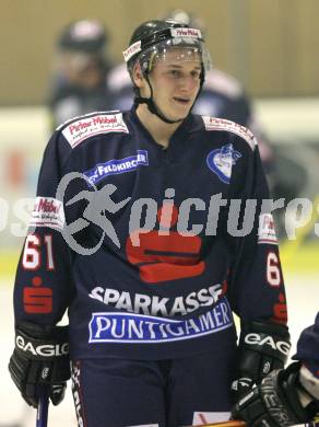 Eishockey Oberliga. Tarco Woelfe gegen ESC Steindorf. Christopher Frei (Steindorf). Klagenfurt, am 24.11.2007.
Foto: Kuess 
---
pressefotos, pressefotografie, kuess, qs, qspictures, sport, bild, bilder, bilddatenbank