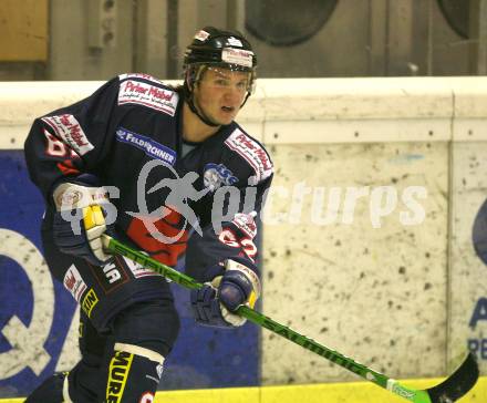 Eishockey Oberliga. Tarco Woelfe gegen ESC Steindorf. Jurica Bednjanec (Steindorf). Klagenfurt, am 24.11.2007.
Foto: Kuess 
---
pressefotos, pressefotografie, kuess, qs, qspictures, sport, bild, bilder, bilddatenbank