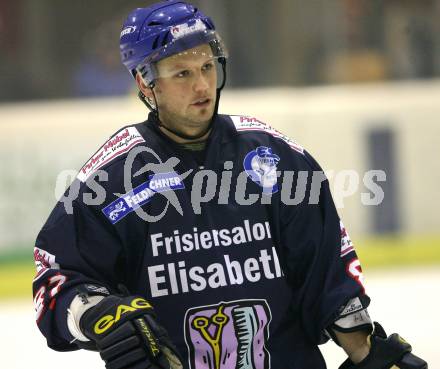 Eishockey Oberliga. Tarco Woelfe gegen ESC Steindorf. Rene Wild (Steindorf). Klagenfurt, am 24.11.2007.
Foto: Kuess 
---
pressefotos, pressefotografie, kuess, qs, qspictures, sport, bild, bilder, bilddatenbank