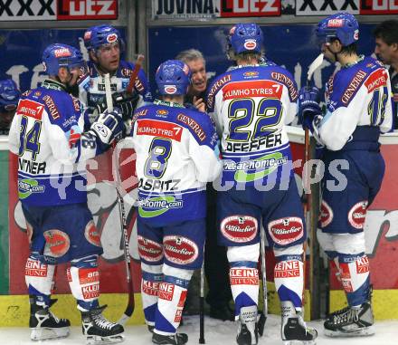 EBEL. Eishockey Bundesliga. VSV gegen Vienna Capitals.Timeout. Trainer Greg Holst (VSV). Villach, am 25.11.2007.
Foto: Kuess 
---
pressefotos, pressefotografie, kuess, qs, qspictures, sport, bild, bilder, bilddatenbank