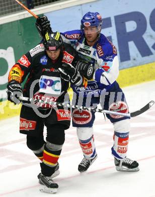 EBEL. Eishockey Bundesliga. VSV gegen Vienna Capitals. Daniel Gauthier (VSV), Pascal Rheaume (Caps). Villach, am 25.11.2007.
Foto: Kuess 
---
pressefotos, pressefotografie, kuess, qs, qspictures, sport, bild, bilder, bilddatenbank