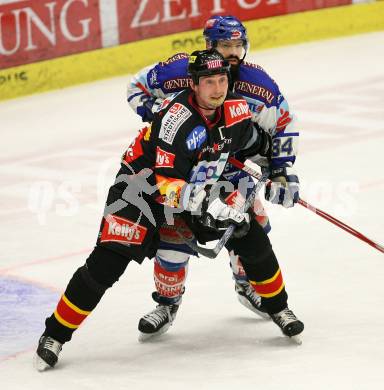 EBEL. Eishockey Bundesliga. VSV gegen Vienna Capitals. Markus Peintner(VSV), Darcy Werenka (Caps). Villach, am 25.11.2007.
Foto: Kuess 
---
pressefotos, pressefotografie, kuess, qs, qspictures, sport, bild, bilder, bilddatenbank