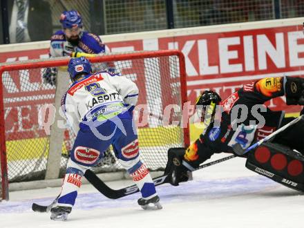 EBEL. Eishockey Bundesliga. VSV gegen Vienna Capitals. Tor durch Roland Kaspitz (VSV), Sebastian Charpentier (Caps). Villach, am 25.11.2007.
Foto: Kuess 
---
pressefotos, pressefotografie, kuess, qs, qspictures, sport, bild, bilder, bilddatenbank