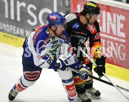 EBEL. Eishockey Bundesliga. VSV gegen Vienna Capitals. Mickey Elick (VSV), Aron Fox (Caps). Villach, am 25.11.2007.
Foto: Kuess 
---
pressefotos, pressefotografie, kuess, qs, qspictures, sport, bild, bilder, bilddatenbank