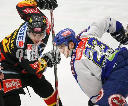 EBEL. Eishockey Bundesliga. VSV gegen Vienna Capitals. Gerd Acker (VSV), Marcel Rodman (Caps). Villach, am 25.11.2007.
Foto: Kuess 
---
pressefotos, pressefotografie, kuess, qs, qspictures, sport, bild, bilder, bilddatenbank