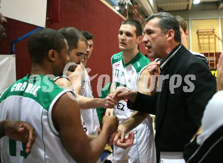 Basketball Bundesliga. Woerthersee Piraten gegen Oberwart Gunners. Melvin Creddle, Joachim Buggelsheim, Selmir Husanovic, Stjepan Gavran, Trainer Emir Osmanovic (Piraten). Klagenfurt, am 28.11.2007.
Foto: Kuess
---
pressefotos, pressefotografie, kuess, qs, qspictures, sport, bild, bilder, bilddatenbank