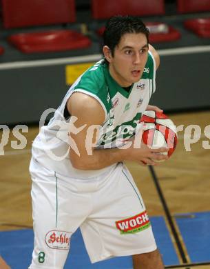 Basketball Bundesliga. Woerthersee Piraten gegen Oberwart Gunners. Andreas Kuttnig (Piraten). Klagenfurt, am 28.11.2007.
Foto: Kuess
---
pressefotos, pressefotografie, kuess, qs, qspictures, sport, bild, bilder, bilddatenbank