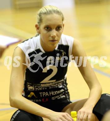 Volleyball. AVC Klagenfurt gegen VC Tirol. Sandra Frank (AVC). Klagenfurt, am 1.12.2007.
Foto: Kuess
---
pressefotos, pressefotografie, kuess, qs, qspictures, sport, bild, bilder, bilddatenbank