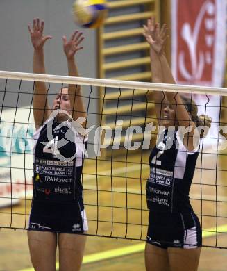 Volleyball. AVC Klagenfurt gegen VC Tirol. Mira Trampusch, Sandra Frank  (AVC). Klagenfurt, am 1.12.2007.
Foto: Kuess
---
pressefotos, pressefotografie, kuess, qs, qspictures, sport, bild, bilder, bilddatenbank