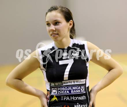 Volleyball. AVC Klagenfurt gegen VC Tirol. Sabrina Kosnjek (AVC). Klagenfurt, am 1.12.2007.
Foto: Kuess
---
pressefotos, pressefotografie, kuess, qs, qspictures, sport, bild, bilder, bilddatenbank