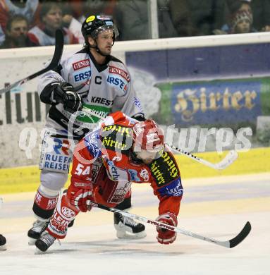 EBEL. Erste Bank Eishockey Bundesliga. KAC gegen EHC Graz 99ers. Andrew Schneider (KAC), Tommy Jacobsen (Graz). Klagenfurt, am 2.12.2007.
Foto: Kuess
---
pressefotos, pressefotografie, kuess, qs, qspictures, sport, bild, bilder, bilddatenbank