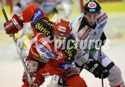 EBEL. Erste Bank Eishockey Bundesliga. KAC gegen EHC Graz 99ers. Warren Norris (KAC), Greg Day (Graz). Klagenfurt, am 2.12.2007.
Foto: Kuess
---
pressefotos, pressefotografie, kuess, qs, qspictures, sport, bild, bilder, bilddatenbank