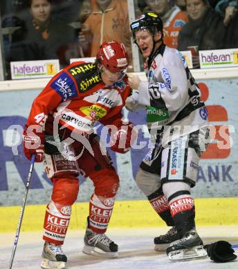 EBEL. Erste Bank Eishockey Bundesliga. KAC gegen EHC Graz 99ers. David Schuller (KAC), Doug Nolan (Graz). Klagenfurt, am 2.12.2007.
Foto: Kuess
---
pressefotos, pressefotografie, kuess, qs, qspictures, sport, bild, bilder, bilddatenbank