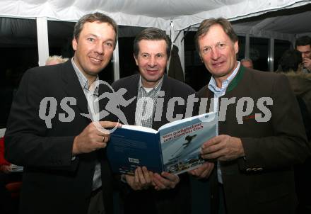 100Jahr Feier Kaerntner Landesschiverband. Fritz Strobl, Karl Schnabl, Franz Klammer. Bad Kleinkirchheim, am 7.12.2007.
Foto: Kuess
---
pressefotos, pressefotografie, kuess, qs, qspictures, sport, bild, bilder, bilddatenbank