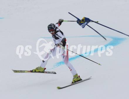 Schi Weltcup. Riesentorlauf. Horrorsturz von Rainer Schoenfelder (AUT). Bad Kleinkirchheim, am 8.12.2007.
Foto: Kuess
---
pressefotos, pressefotografie, kuess, qs, qspictures, sport, bild, bilder, bilddatenbank