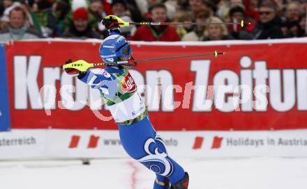 Schi Alpin Weltcup Slalom. Jubel Manfred Moelgg (ITA). Bad Kleinkirchheim, am 9.12.2007.
Foto: Kuess
---
pressefotos, pressefotografie, kuess, qs, qspictures, sport, bild, bilder, bilddatenbank