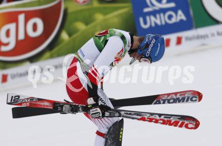 Schi Alpin Weltcup Slalom. Verbeugung vor den Fans. Benjamin Raich (AUT). Bad Kleinkirchheim, am 9.12.2007.
Foto: Kuess
---
pressefotos, pressefotografie, kuess, qs, qspictures, sport, bild, bilder, bilddatenbank