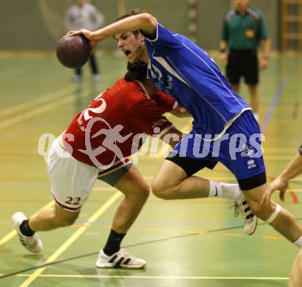 Handball Bundesliga. SC Ferlach gegen HCK 59.  Dean Pomorisac (Ferlach), Klaus Haslinglehner (HCK). Ferlach, am 15.12.2007.
Foto: Kuess
---
pressefotos, pressefotografie, kuess, qs, qspictures, sport, bild, bilder, bilddatenbank